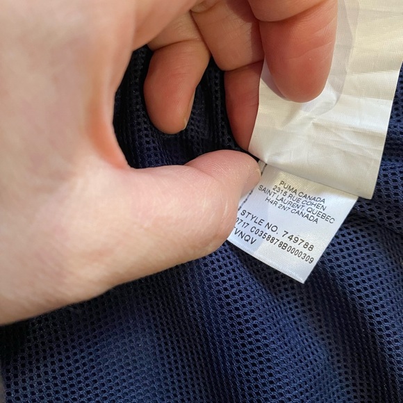 Puma Arsenal Blue and Red Jacket - Picture 8 of 8